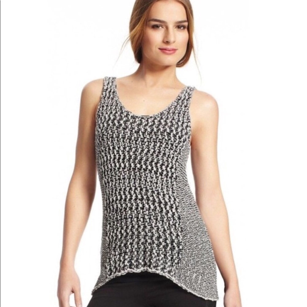 SALE⚡️NWOT CAbi Black White Yarn Knit Sweater Tank - Picture 2 of 2